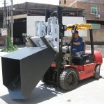 3 ტონა Hyundai Diesel Forklift Attachment Bucket Hinged Fork and Bucket